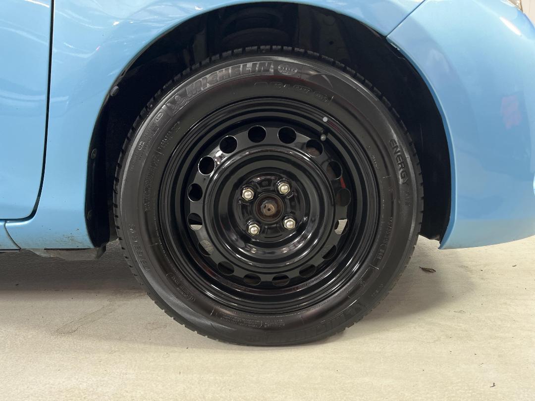 Photo '9' of Toyota Yaris Photo '9' of Toyota Yaris