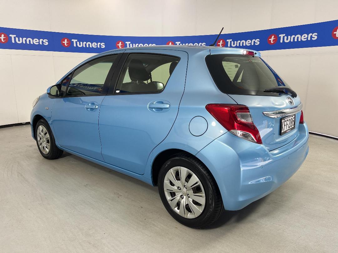 Photo '5' of Toyota Yaris Photo '5' of Toyota Yaris