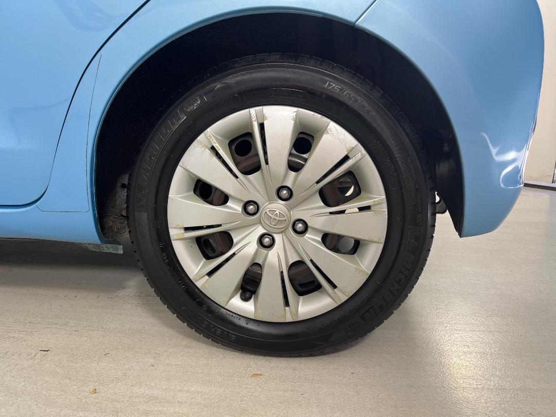 Photo '11' of Toyota Yaris Photo '11' of Toyota Yaris