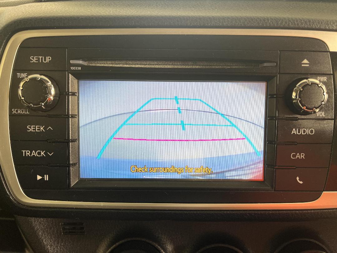 Photo '23' of Toyota Yaris Photo '23' of Toyota Yaris