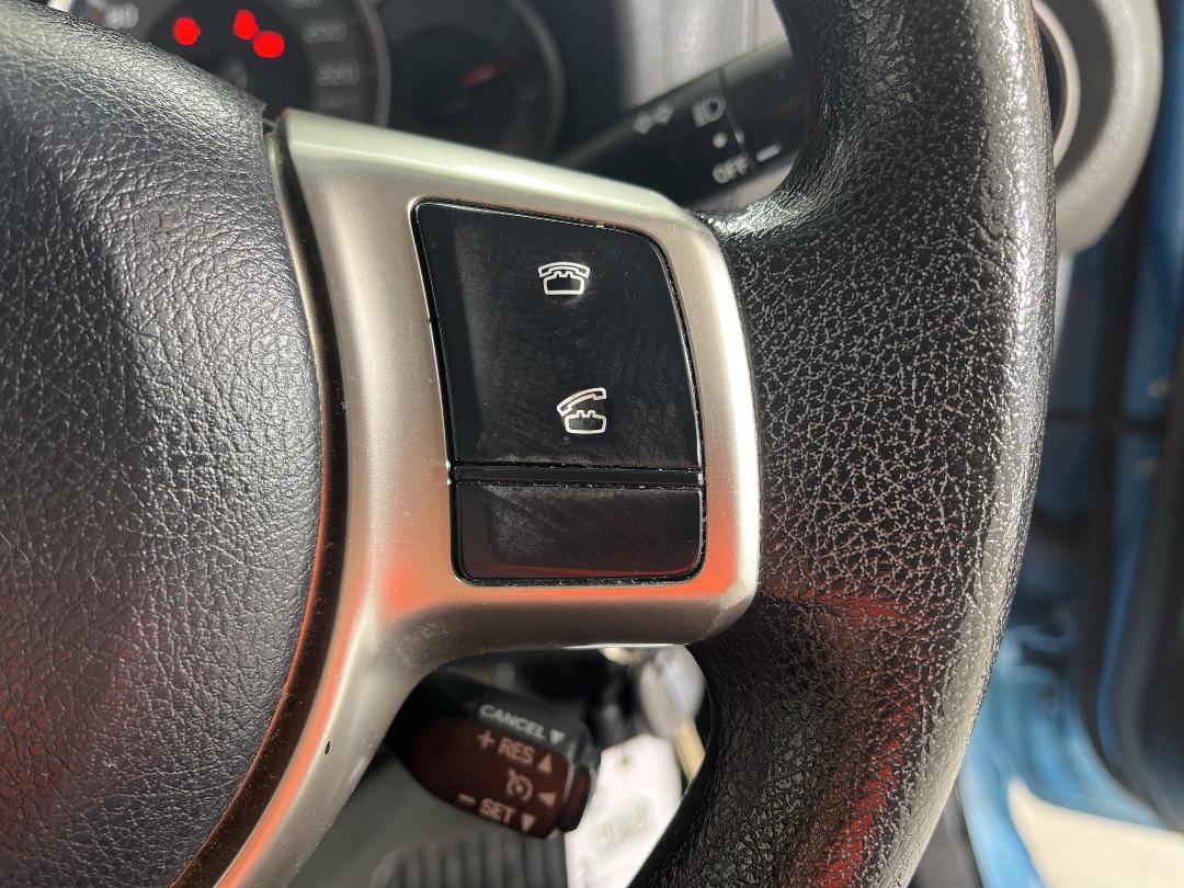 Photo '25' of Toyota Yaris Photo '25' of Toyota Yaris