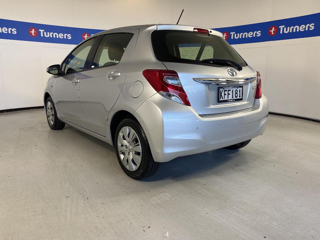 Photo '5' of Toyota Yaris