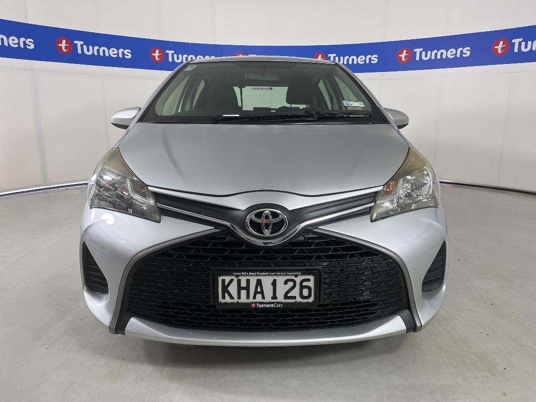 Photo '2' of Toyota Yaris