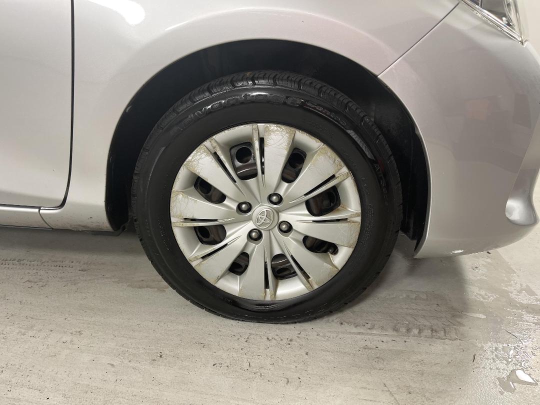 Photo '9' of Toyota Yaris