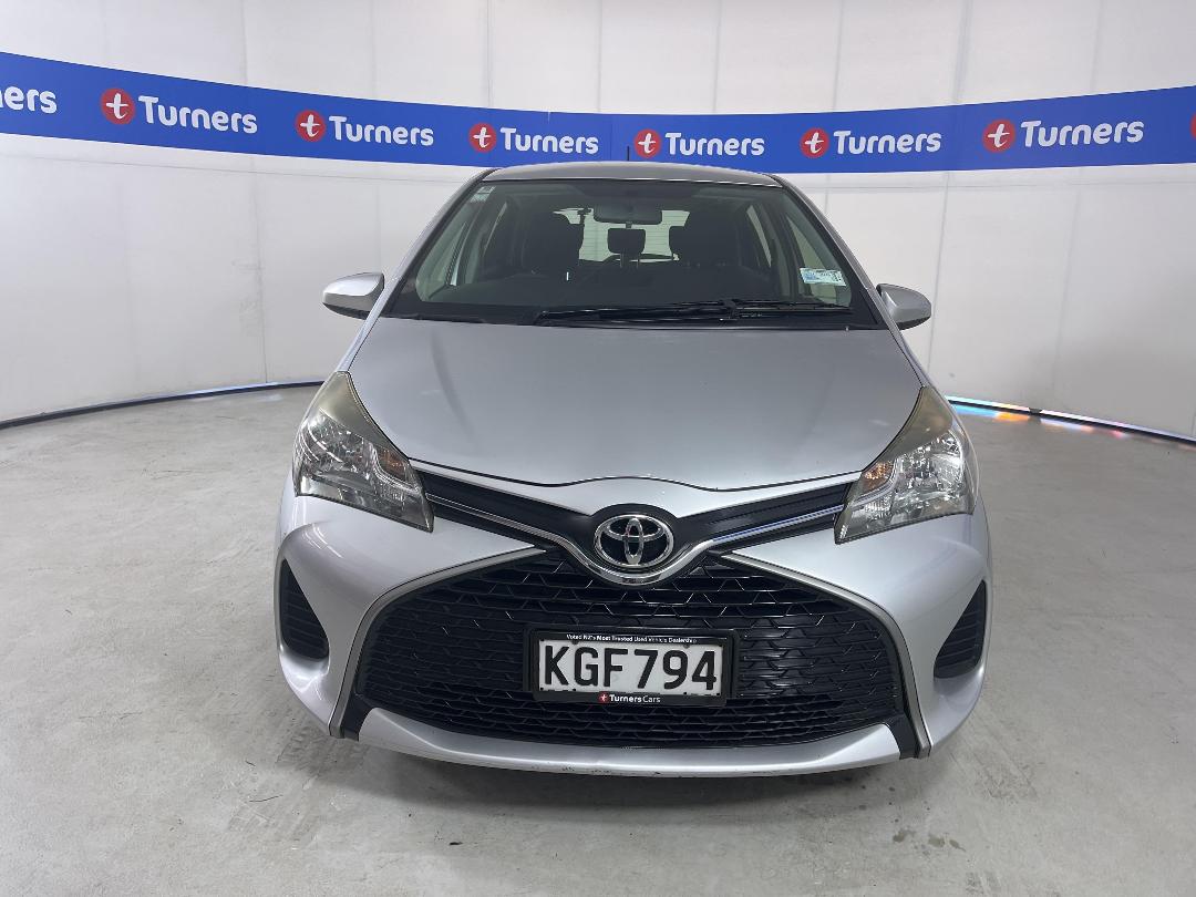 Photo '2' of Toyota Yaris