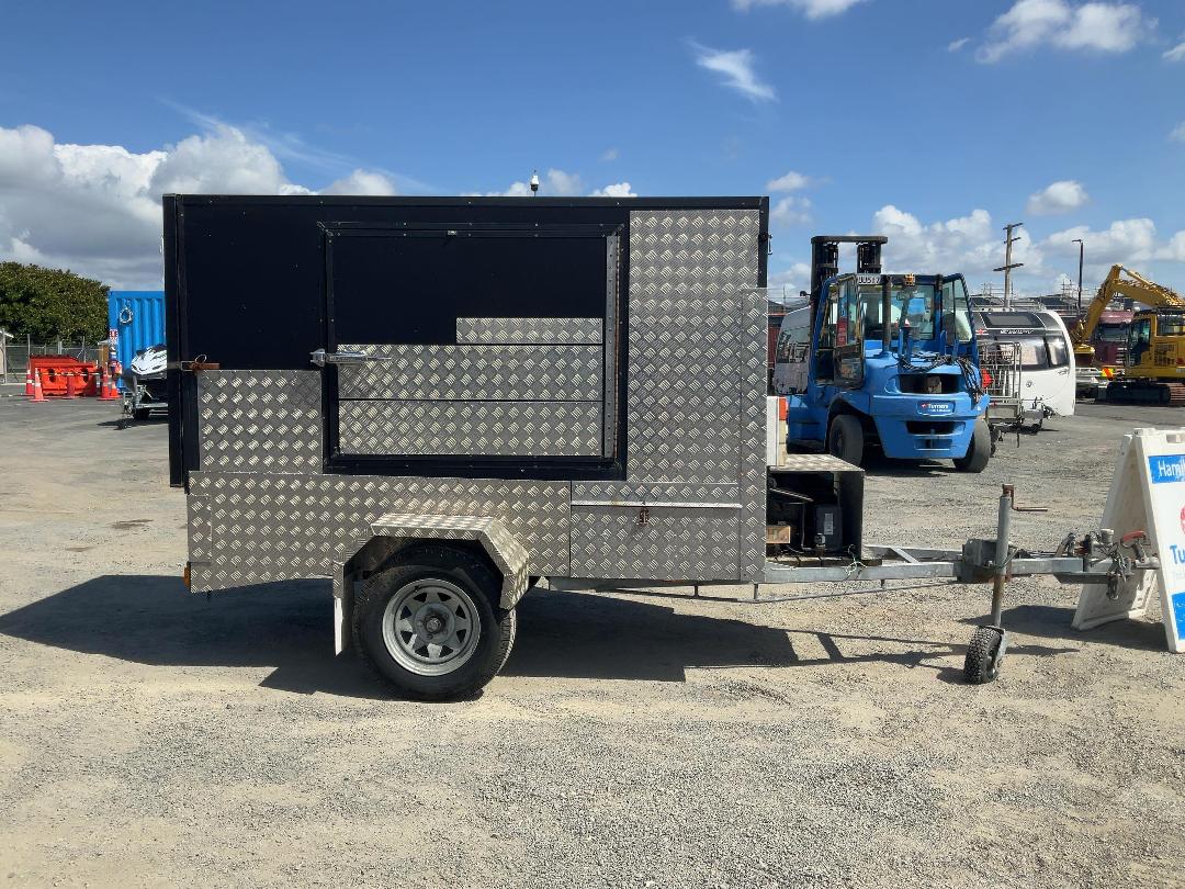 Photo '3' of TRAILER HOME BUILT Chiller - Single