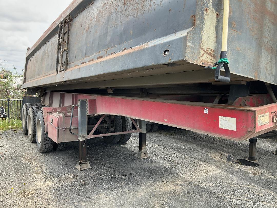 Photo '14' of Trailer Sinotruck 3 Axle Semi Tipulator Photo '14' of Trailer Sinotruck 3 Axle Semi Tipulator