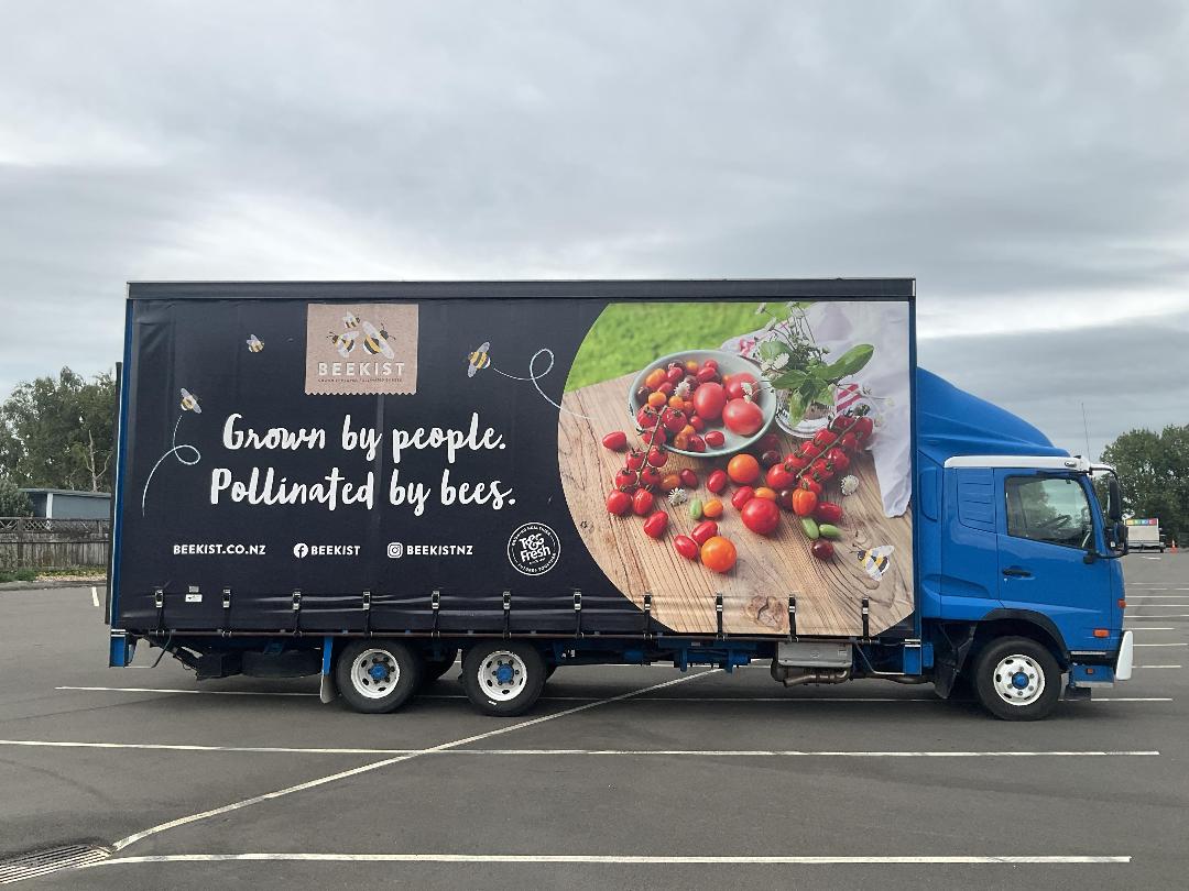 Photo '3' of UD MK11280 Curtainsider