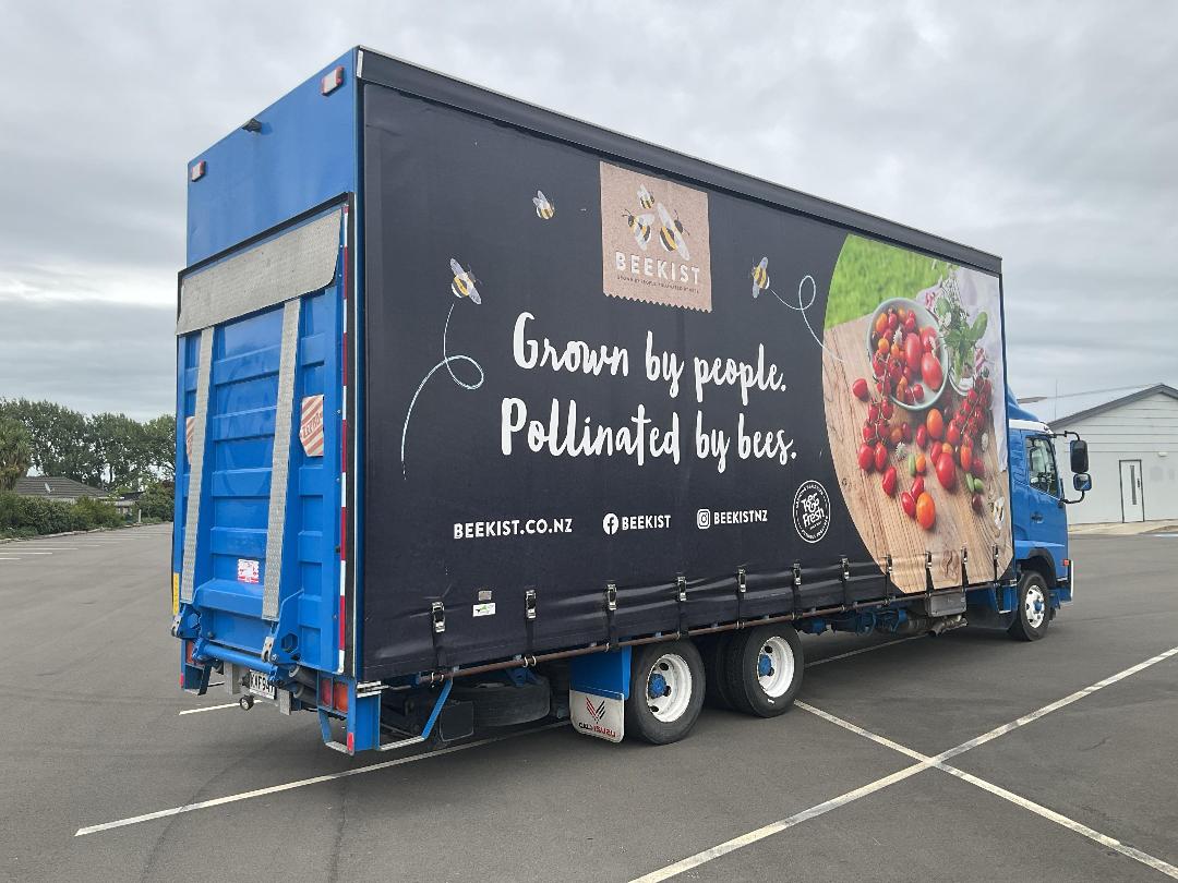 Photo '4' of UD MK11280 Curtainsider