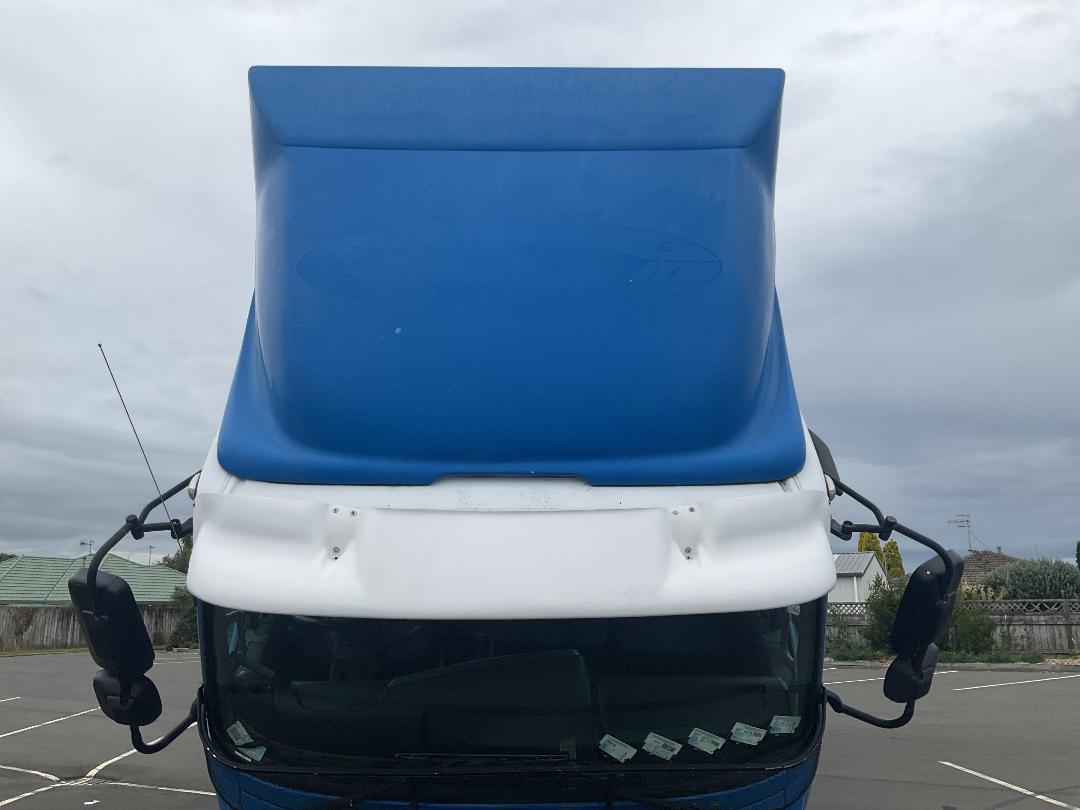 Photo '22' of UD MK11280 Curtainsider