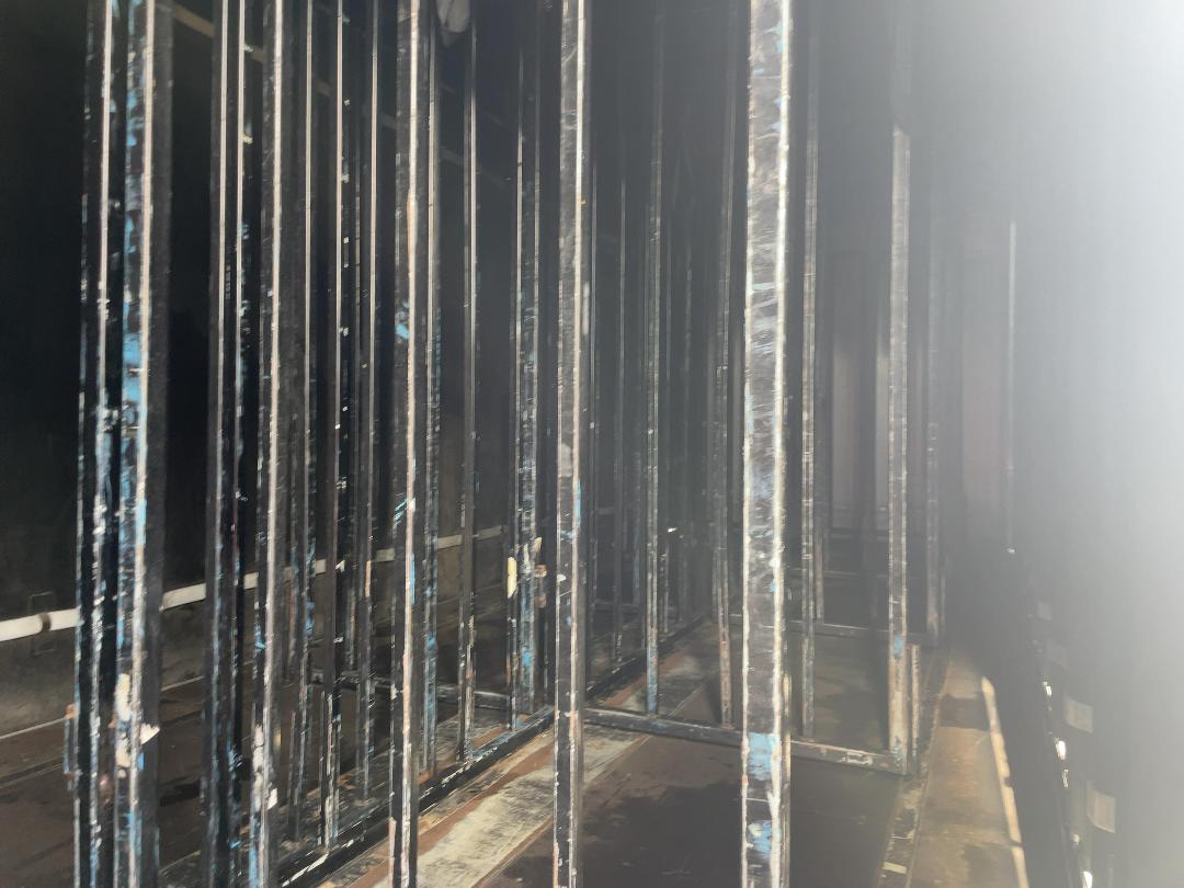 Photo '26' of UD TRUCKS MK11250 Curtainsider