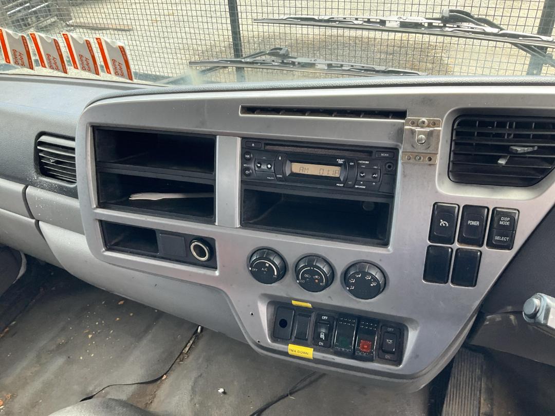 Photo '14' of UD Trucks MK11250 Traffic Management