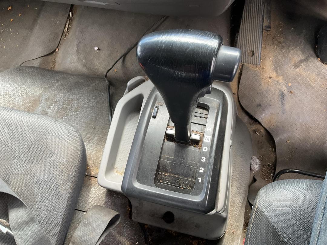 Photo '15' of UD Trucks MK11250 Traffic Management