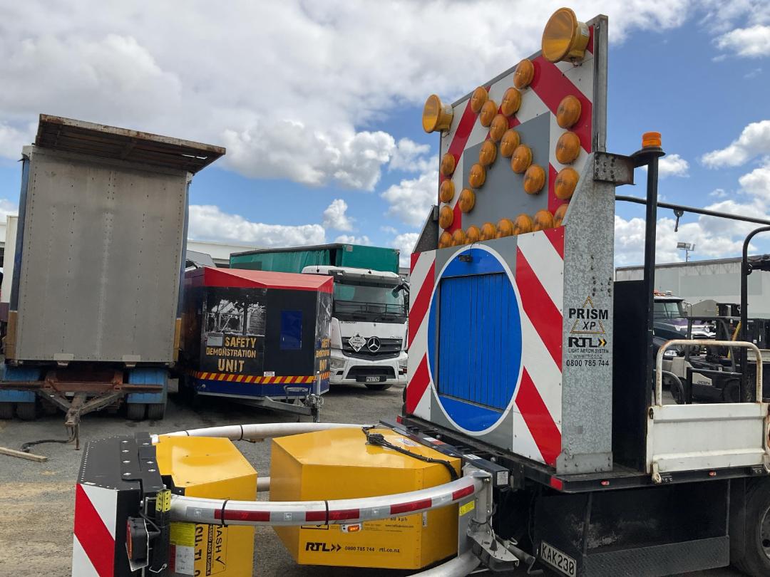 Photo '20' of UD Trucks MK11250 Traffic Management