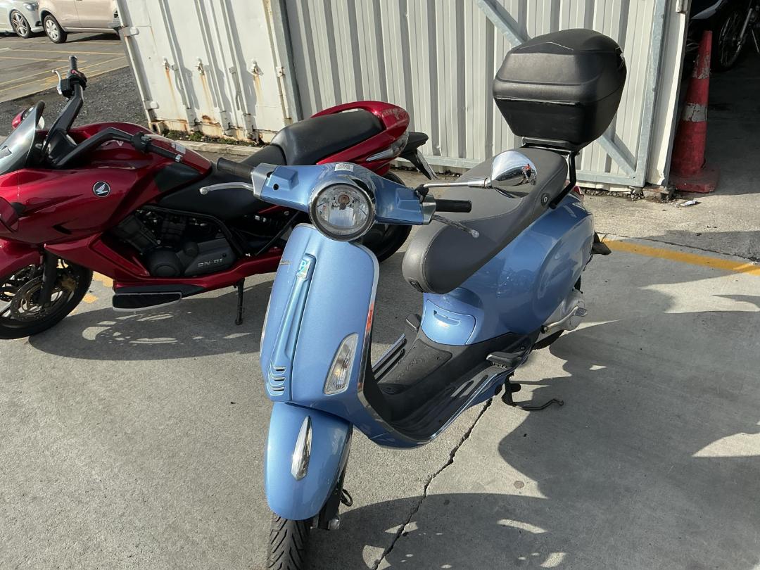 Photo '4' of Vespa Primavera 50 Photo '4' of Vespa Primavera 50