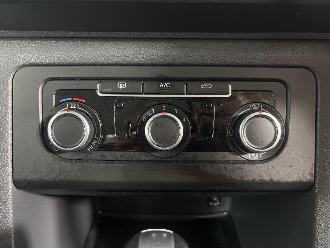 Photo '28' of Volkswagen Amarok