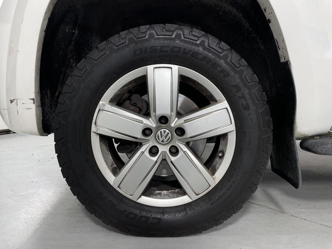 Photo '10' of Volkswagen Amarok