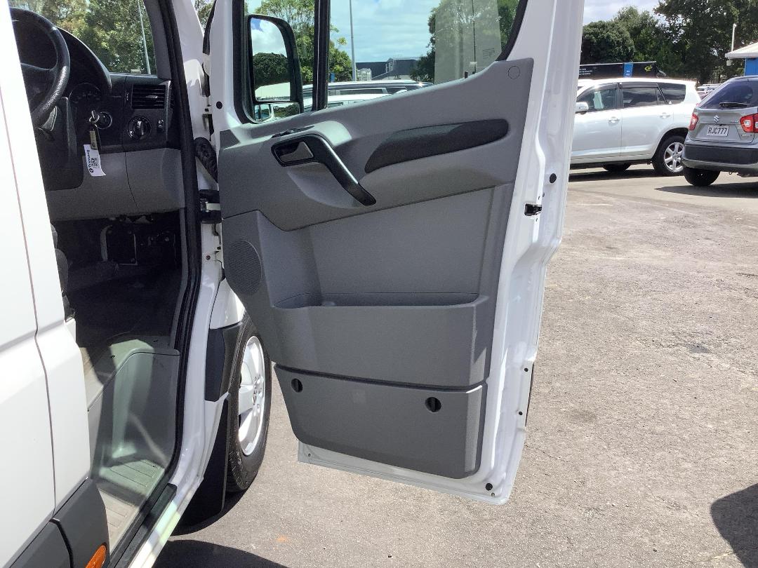 Photo '15' of Volkswagen Crafter Photo '15' of Volkswagen Crafter