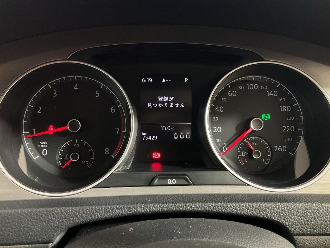 Photo '21' of Volkswagen Golf Photo '21' of Volkswagen Golf