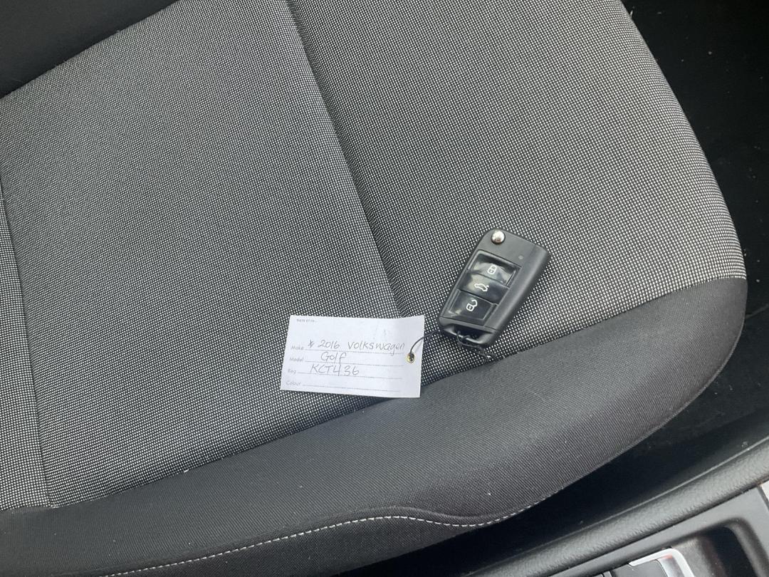 Photo '10' of Volkswagen Golf TSI Trendline Photo '10' of Volkswagen Golf TSI Trendline