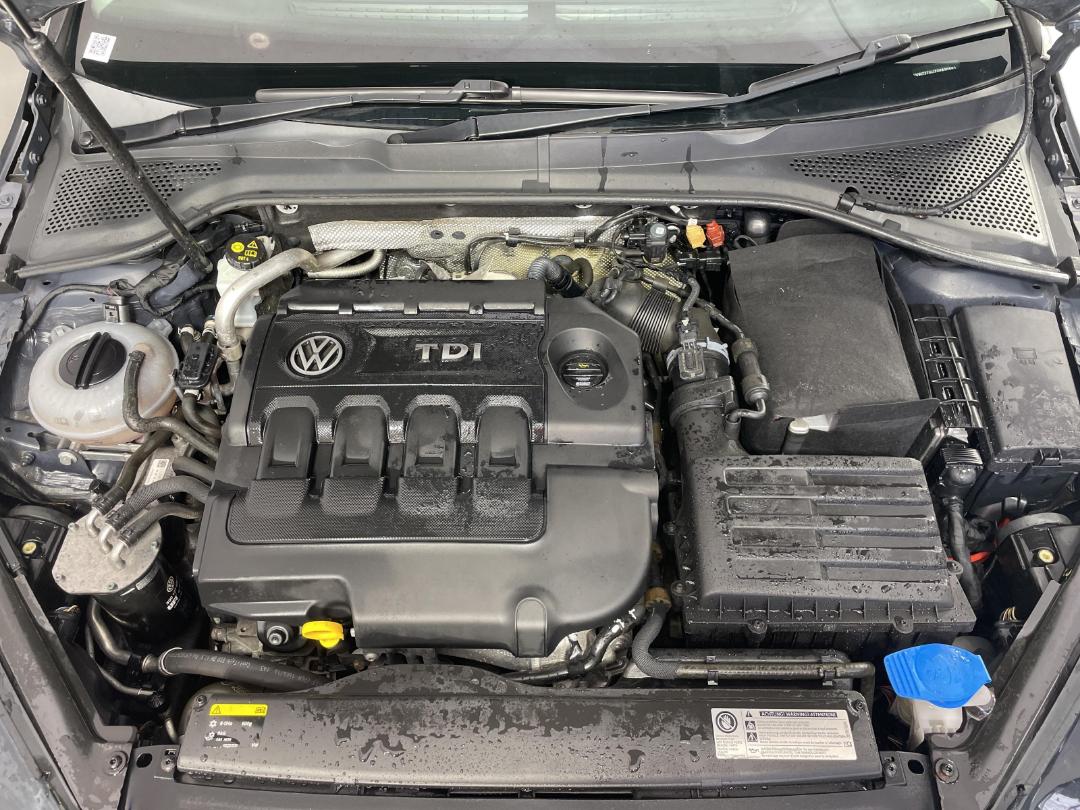 Photo '13' of Volkswagen Golf Photo '13' of Volkswagen Golf