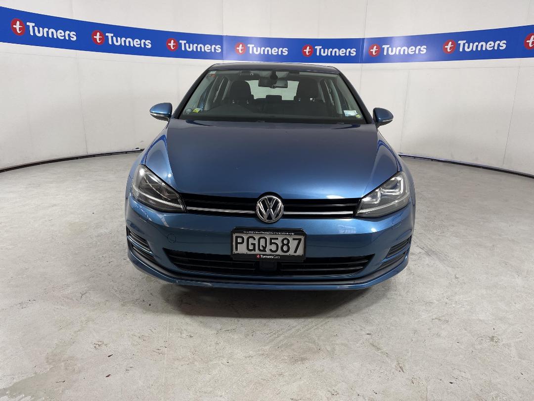 Photo '2' of Volkswagen Golf Photo '2' of Volkswagen Golf