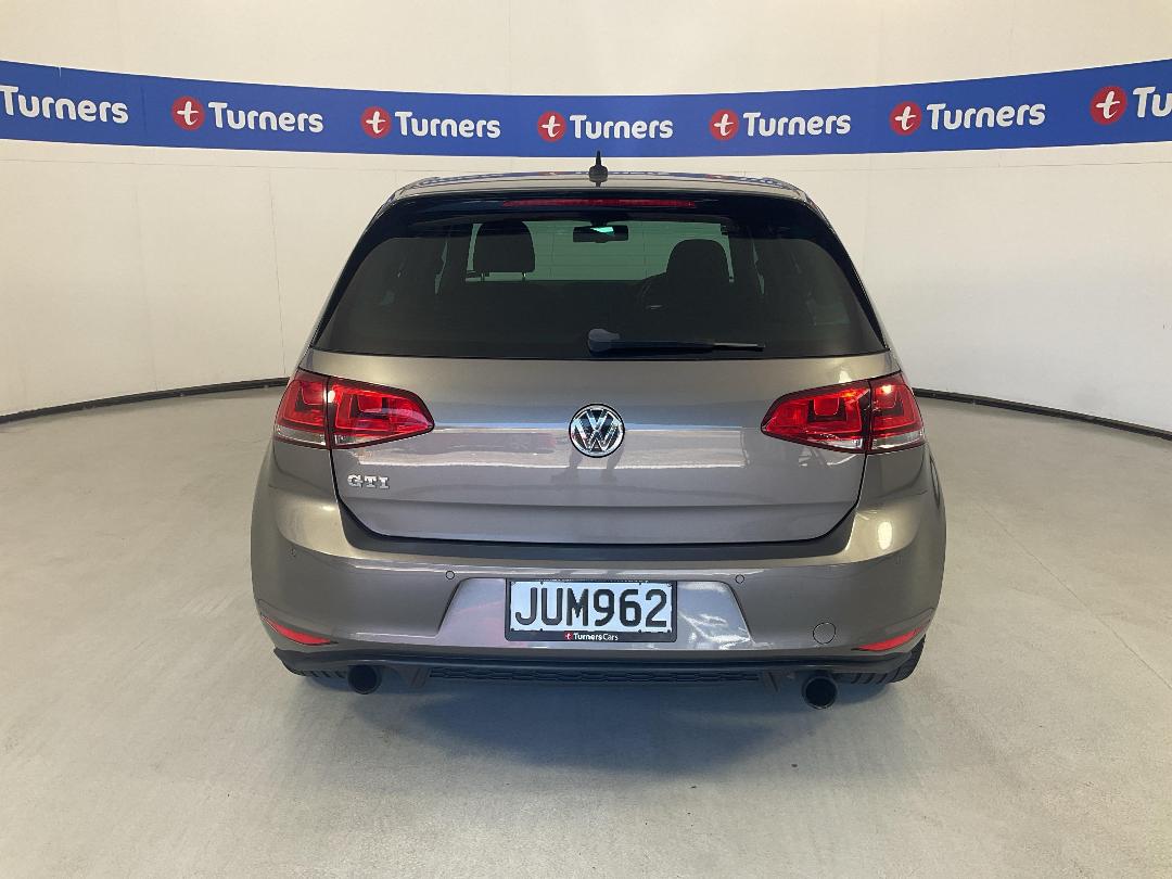 Photo '6' of Volkswagen Golf Photo '6' of Volkswagen Golf