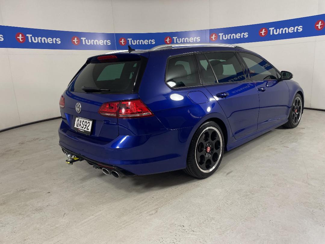 Photo '7' of Volkswagen Golf