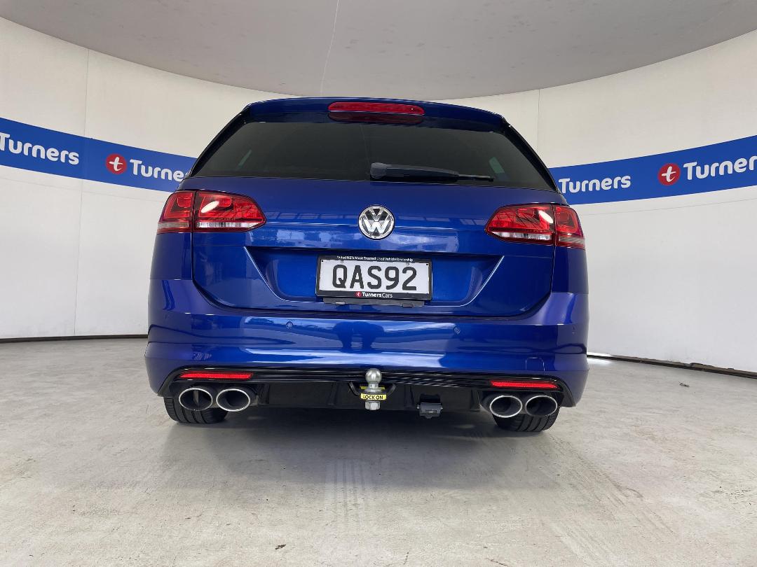 Photo '6' of Volkswagen Golf