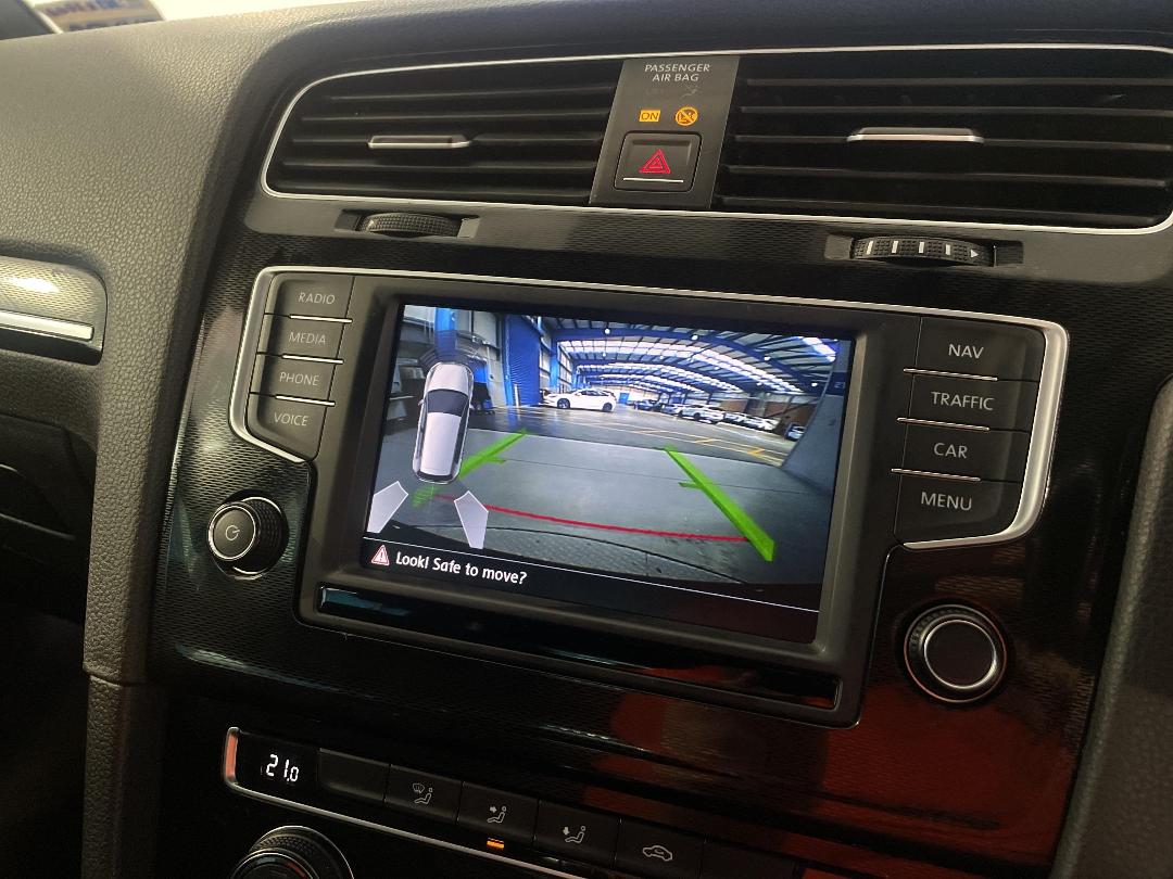 Photo '30' of Volkswagen Golf