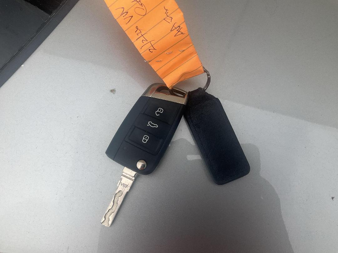 Photo '7' of Volkswagen Golf GTI 162KW