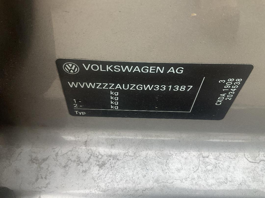 Photo '10' of Volkswagen Golf GTI 162KW