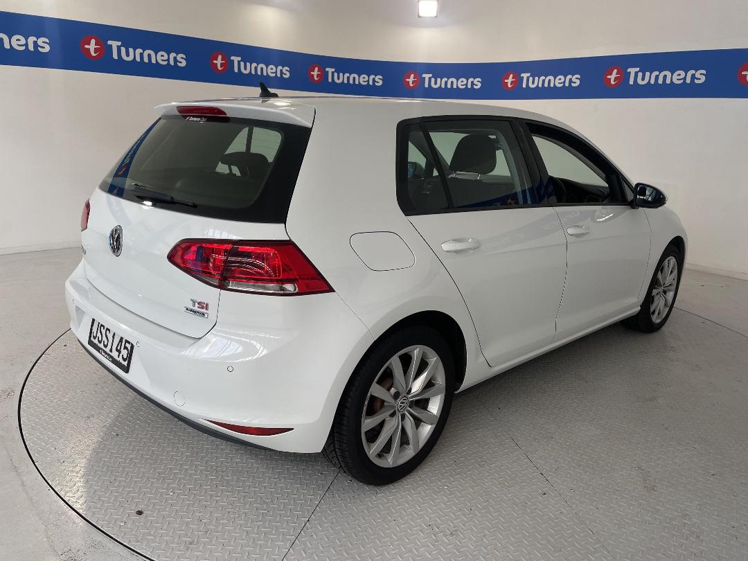 Photo '7' of Volkswagen Golf Photo '7' of Volkswagen Golf