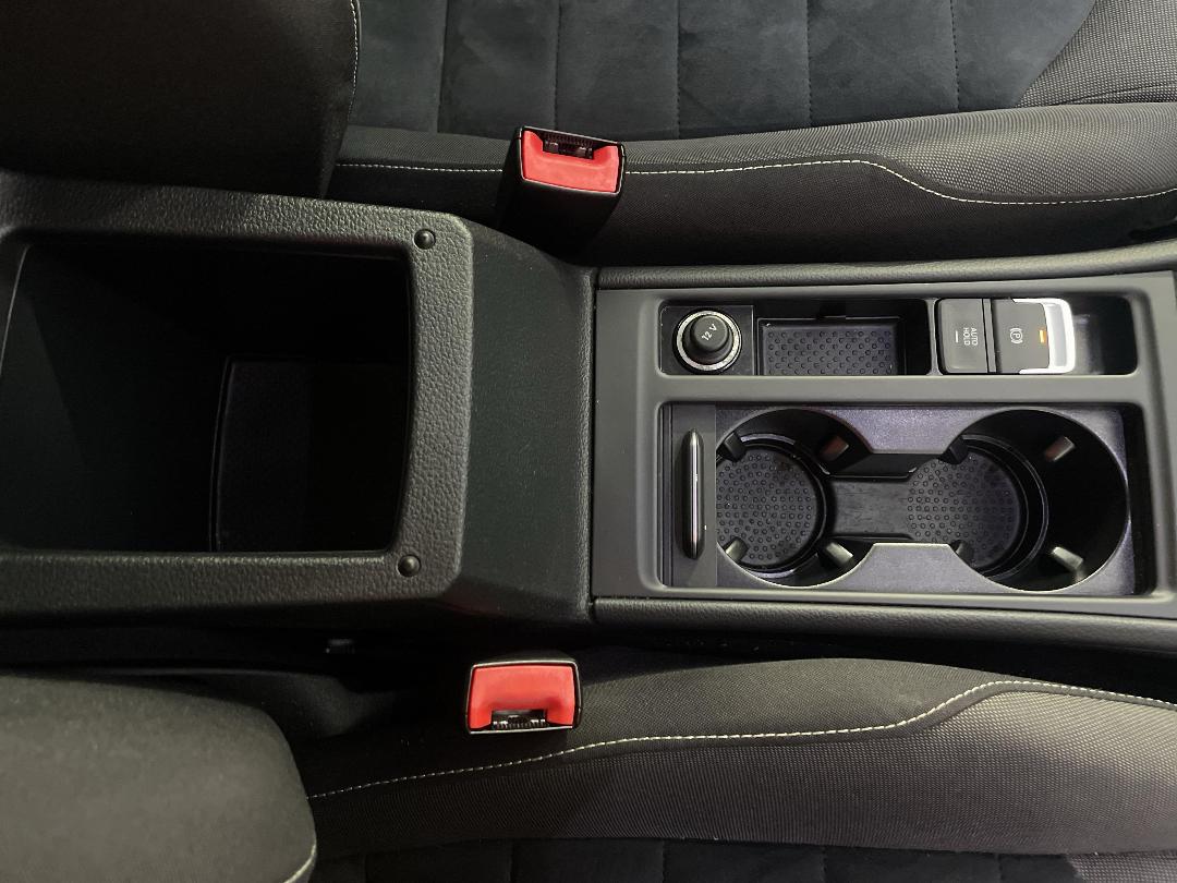 Photo '33' of Volkswagen Golf Photo '33' of Volkswagen Golf