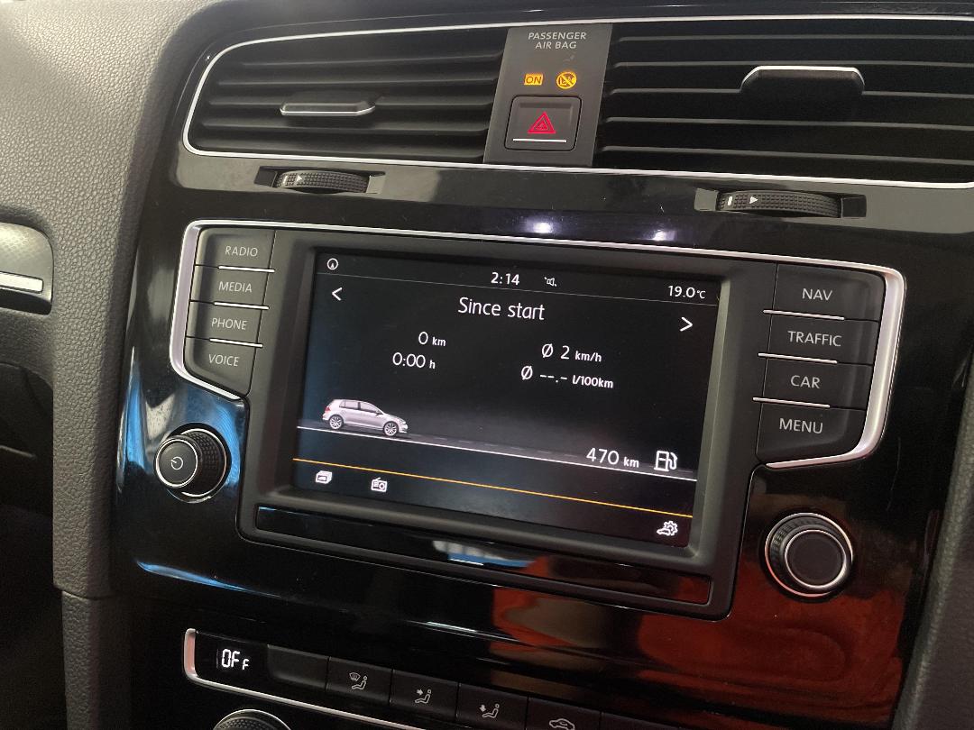 Photo '29' of Volkswagen Golf Photo '29' of Volkswagen Golf