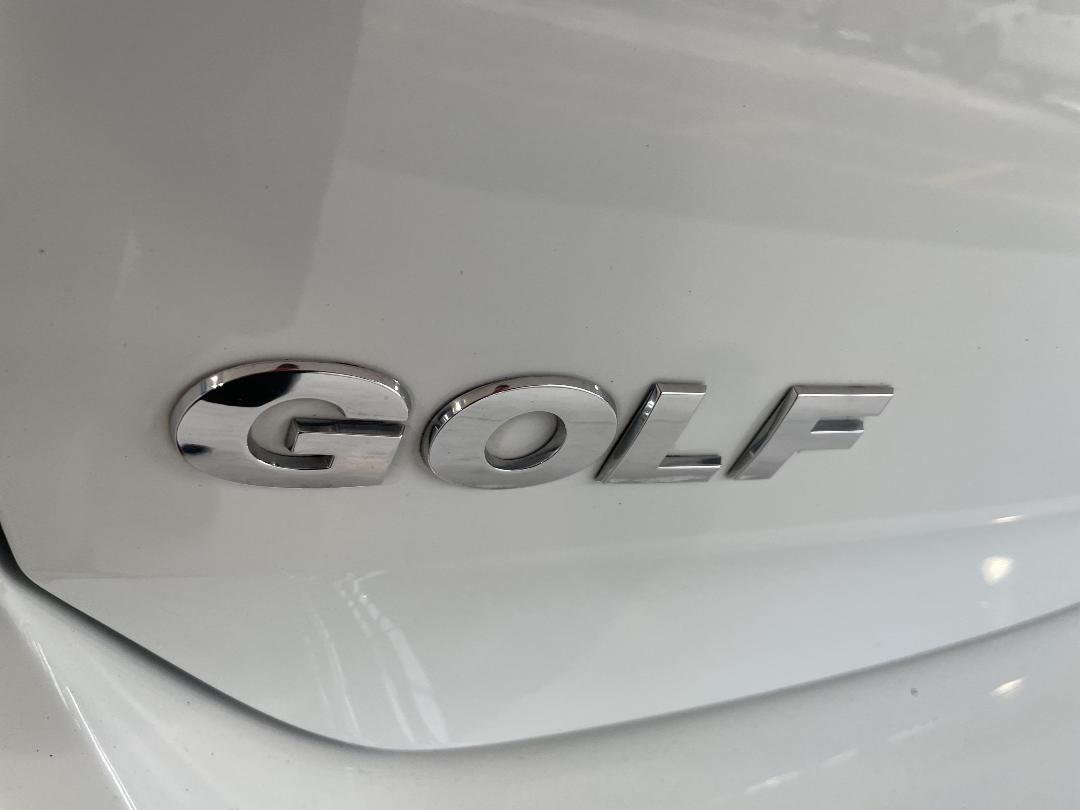 Photo '36' of Volkswagen Golf Photo '36' of Volkswagen Golf