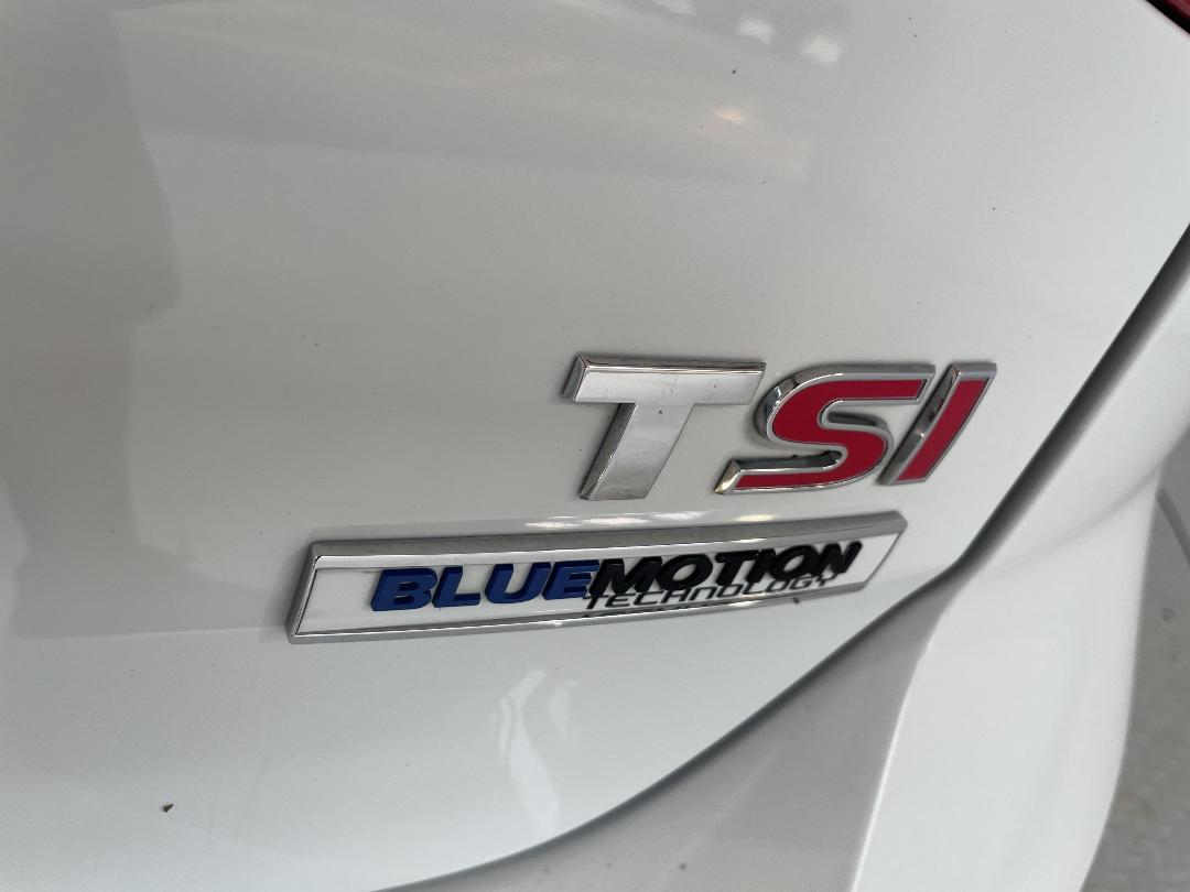 Photo '37' of Volkswagen Golf Photo '37' of Volkswagen Golf