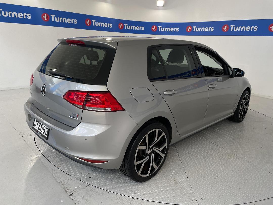 Photo '7' of Volkswagen Golf