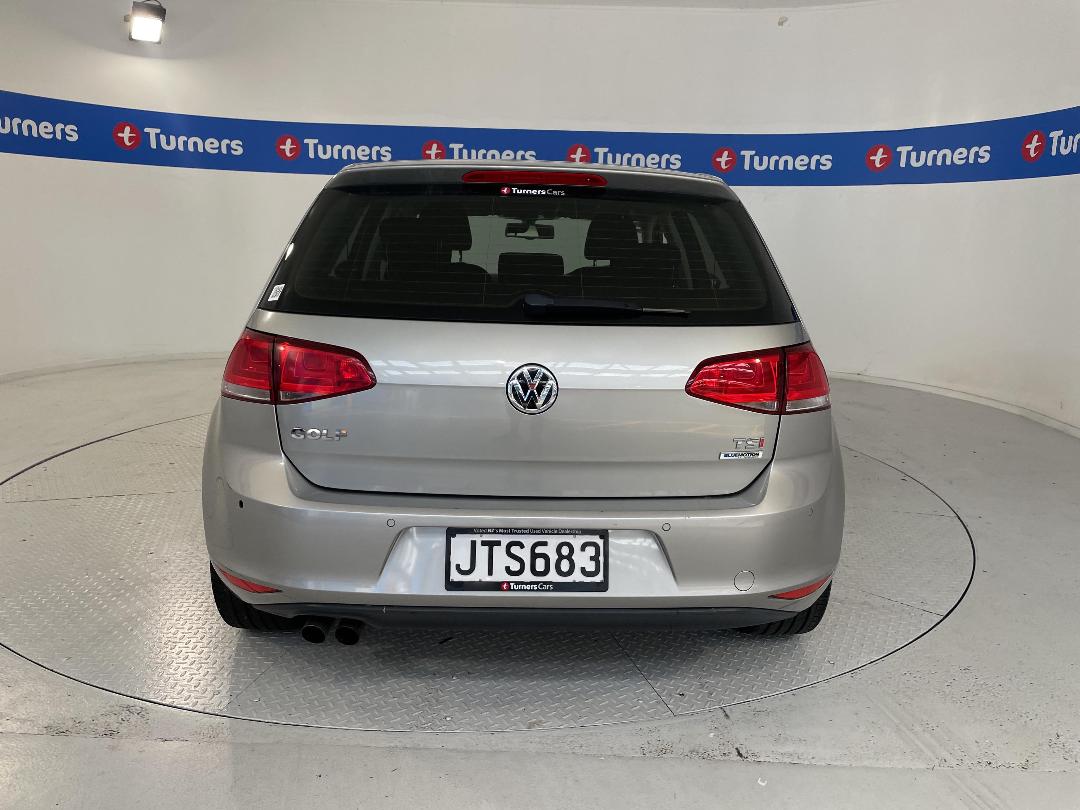 Photo '6' of Volkswagen Golf