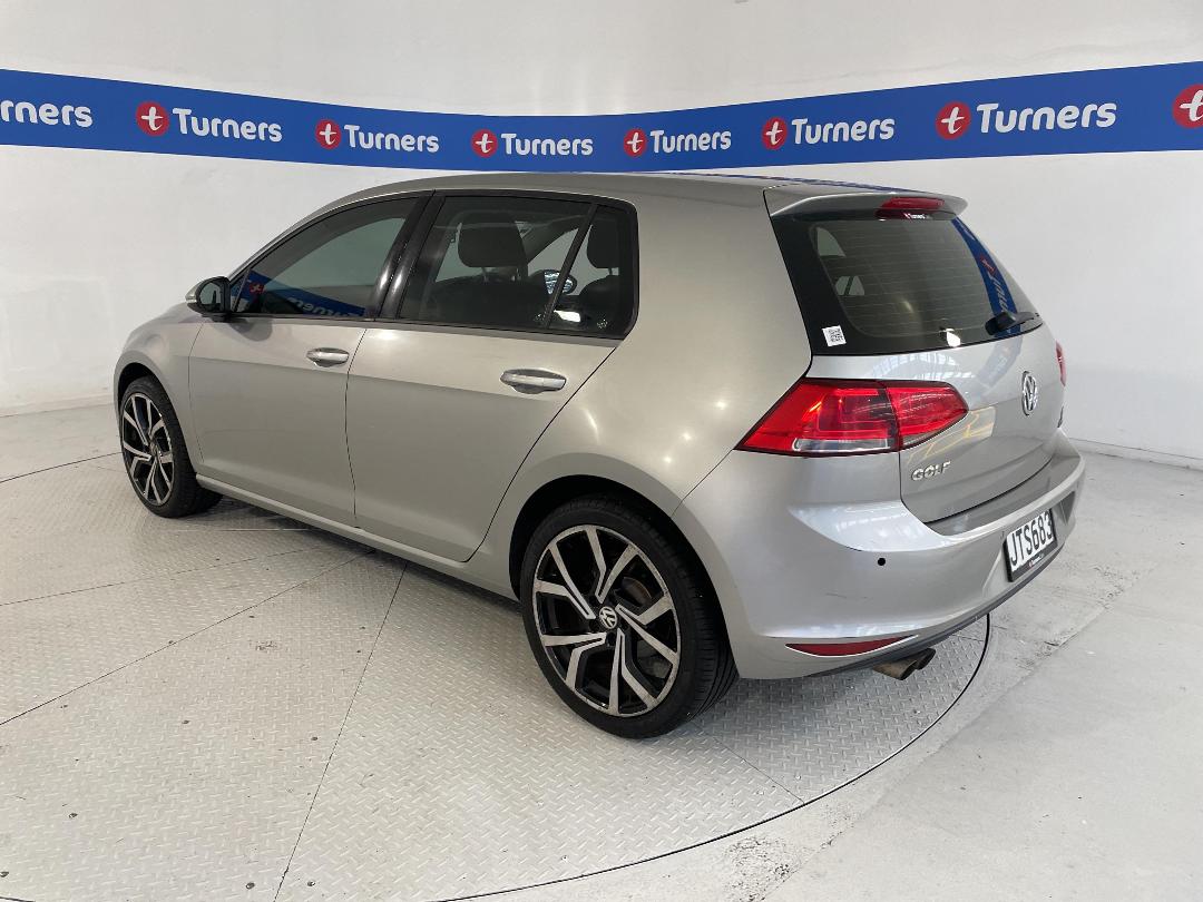 Photo '5' of Volkswagen Golf