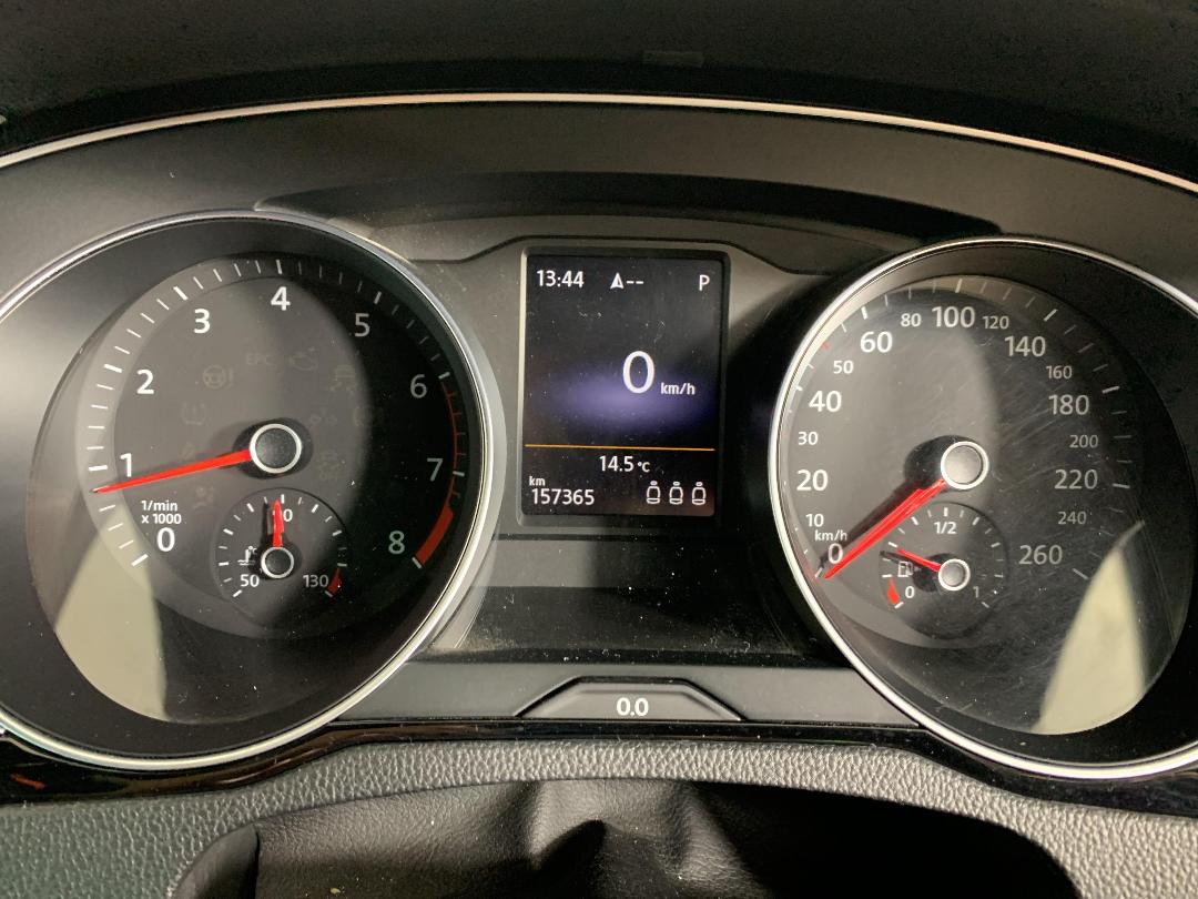 Photo '21' of Volkswagen Passat