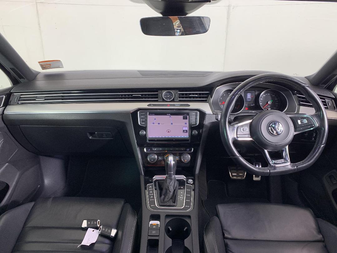 Photo '17' of Volkswagen Passat