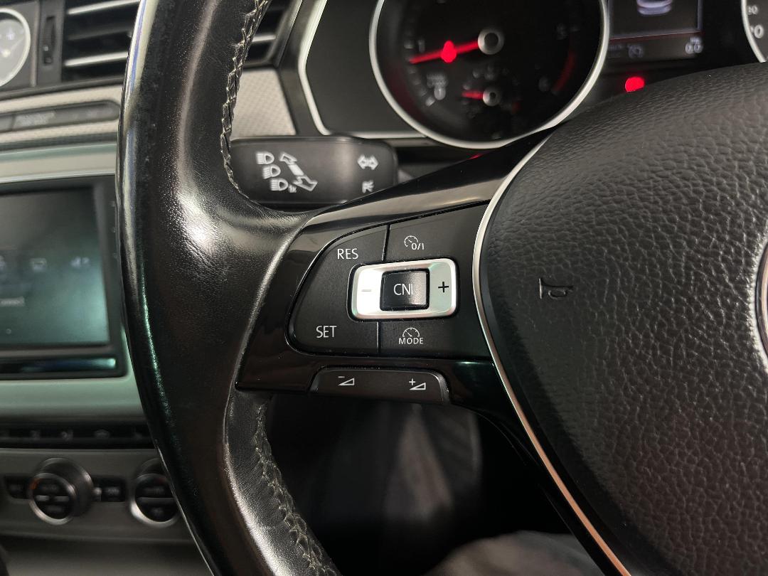 Photo '25' of Volkswagen Passat