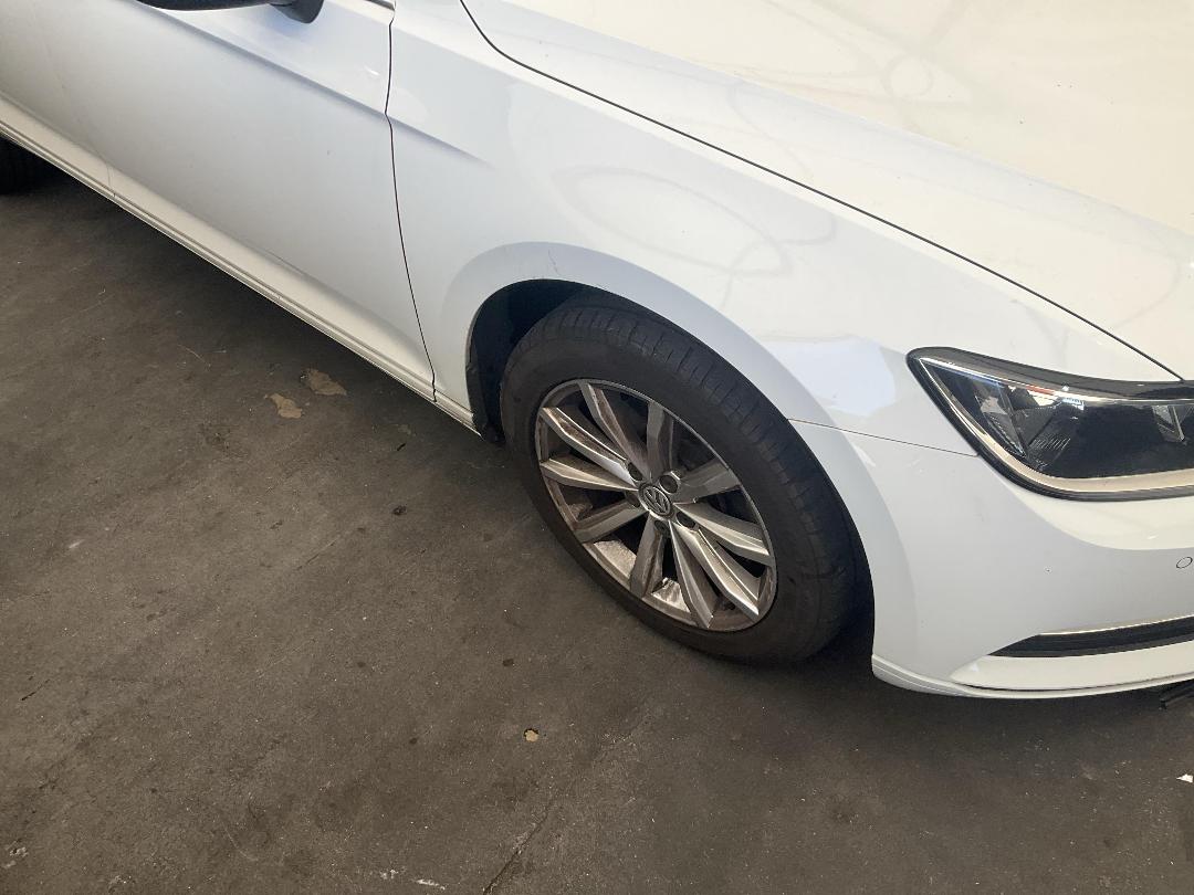 Photo '6' of Volkswagen Passat TSI 132KW CL