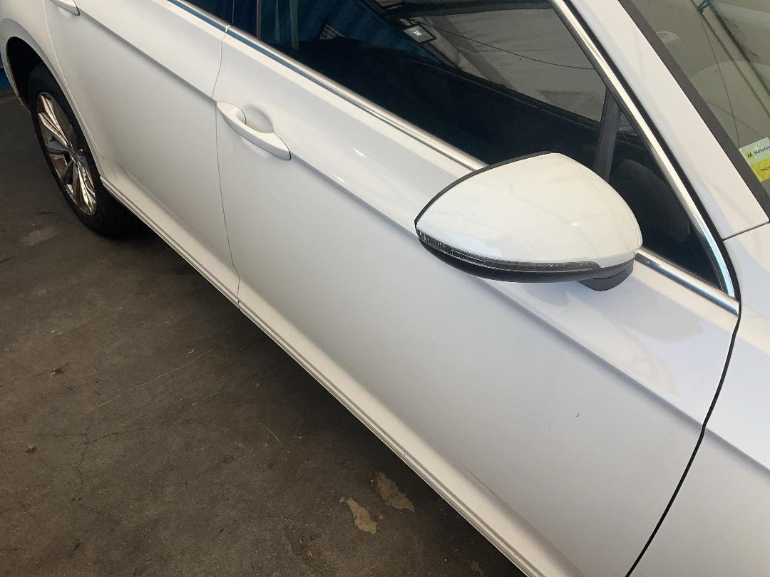 Photo '7' of Volkswagen Passat TSI 132KW CL