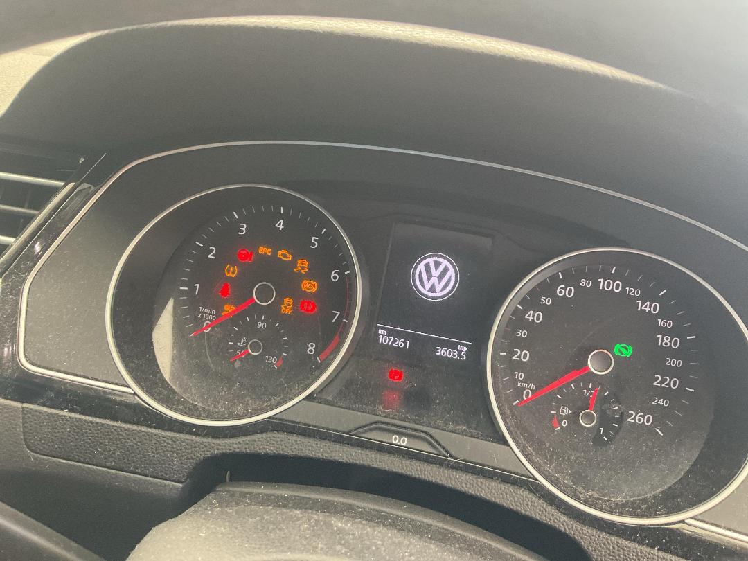 Photo '22' of Volkswagen Passat TSI 132KW CL