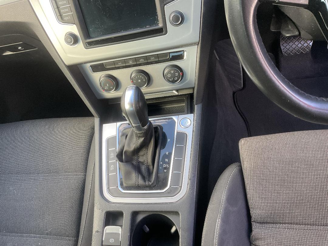 Photo '23' of Volkswagen Passat TSI 132KW CL