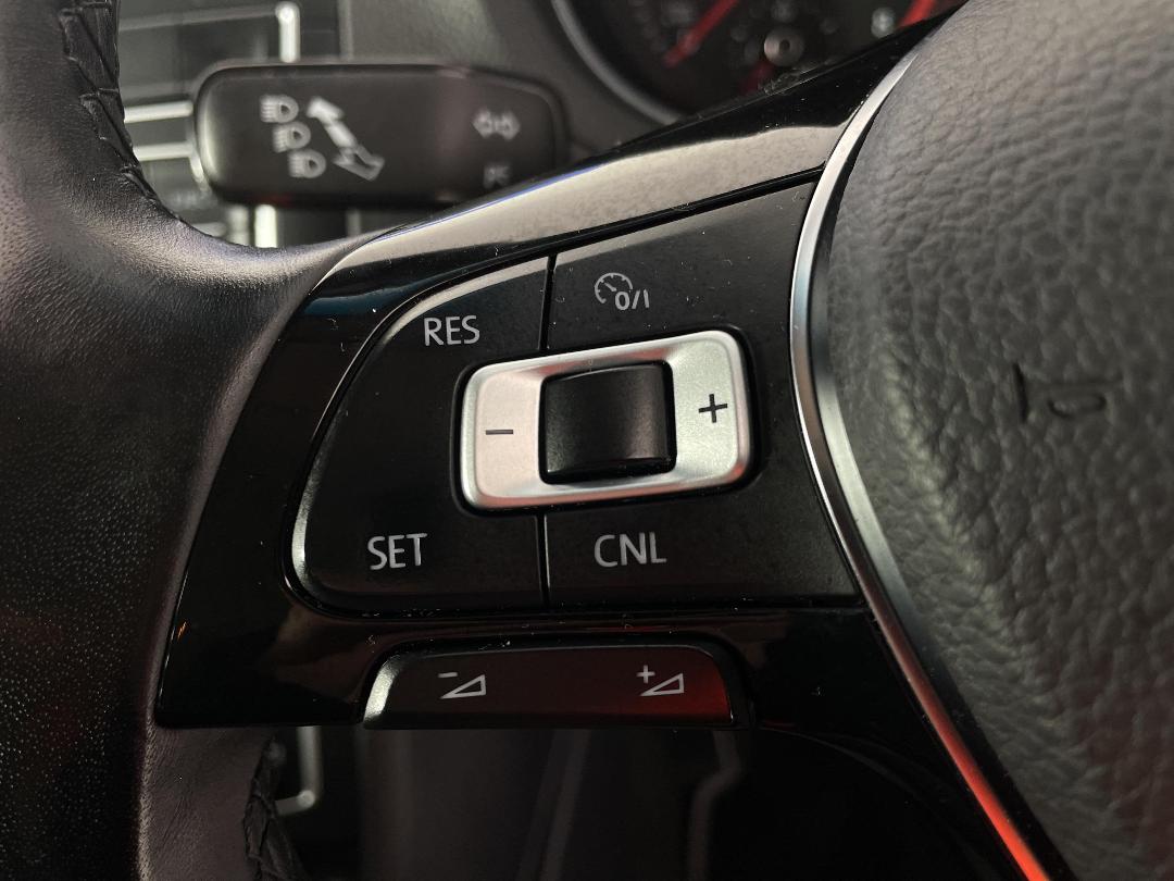 Photo '24' of Volkswagen Polo