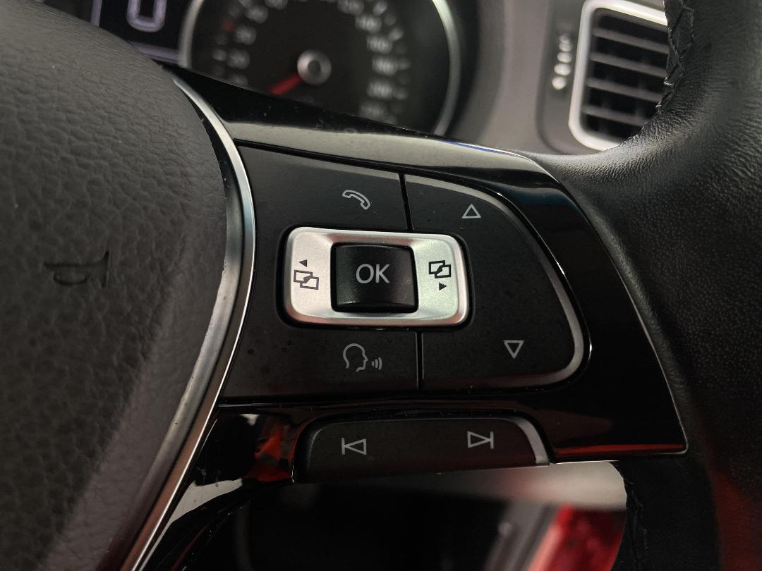 Photo '23' of Volkswagen Polo