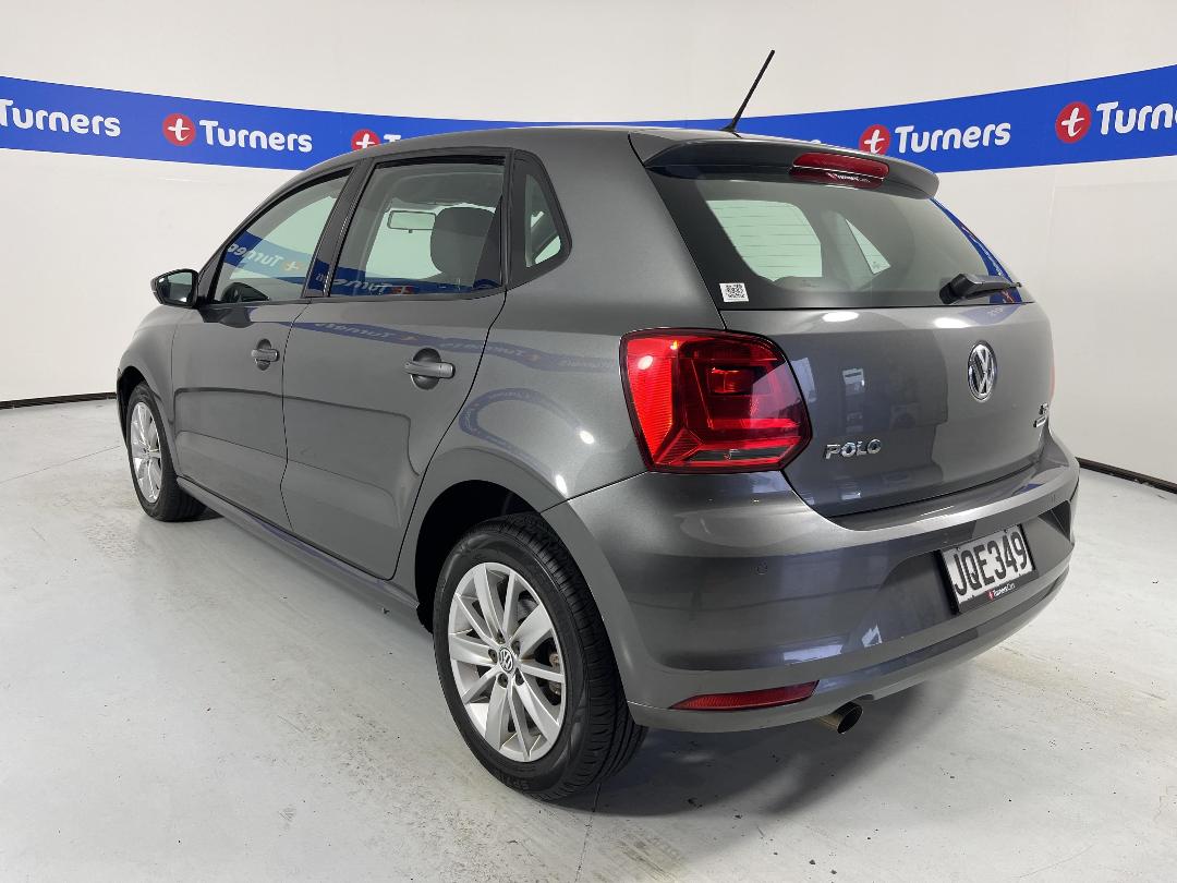 Photo '5' of Volkswagen Polo Photo '5' of Volkswagen Polo